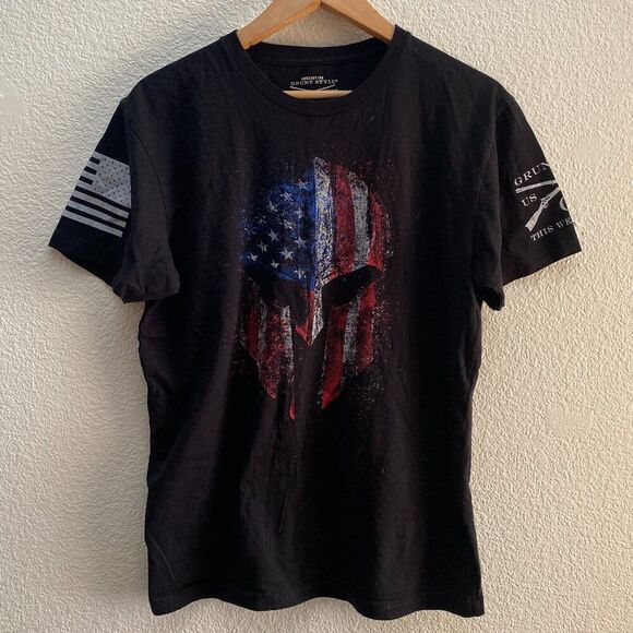 Grunt Style Warrior USA Flag Helmet Fighter Short Sleeve T-Shirt Medium - Picture 1 of 3
